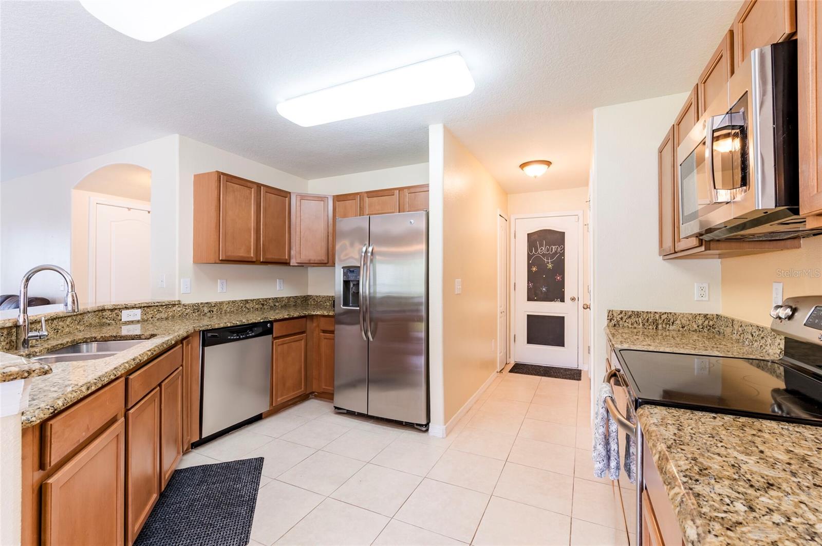 Image 16 of 39 For 12624 White Bluff Road