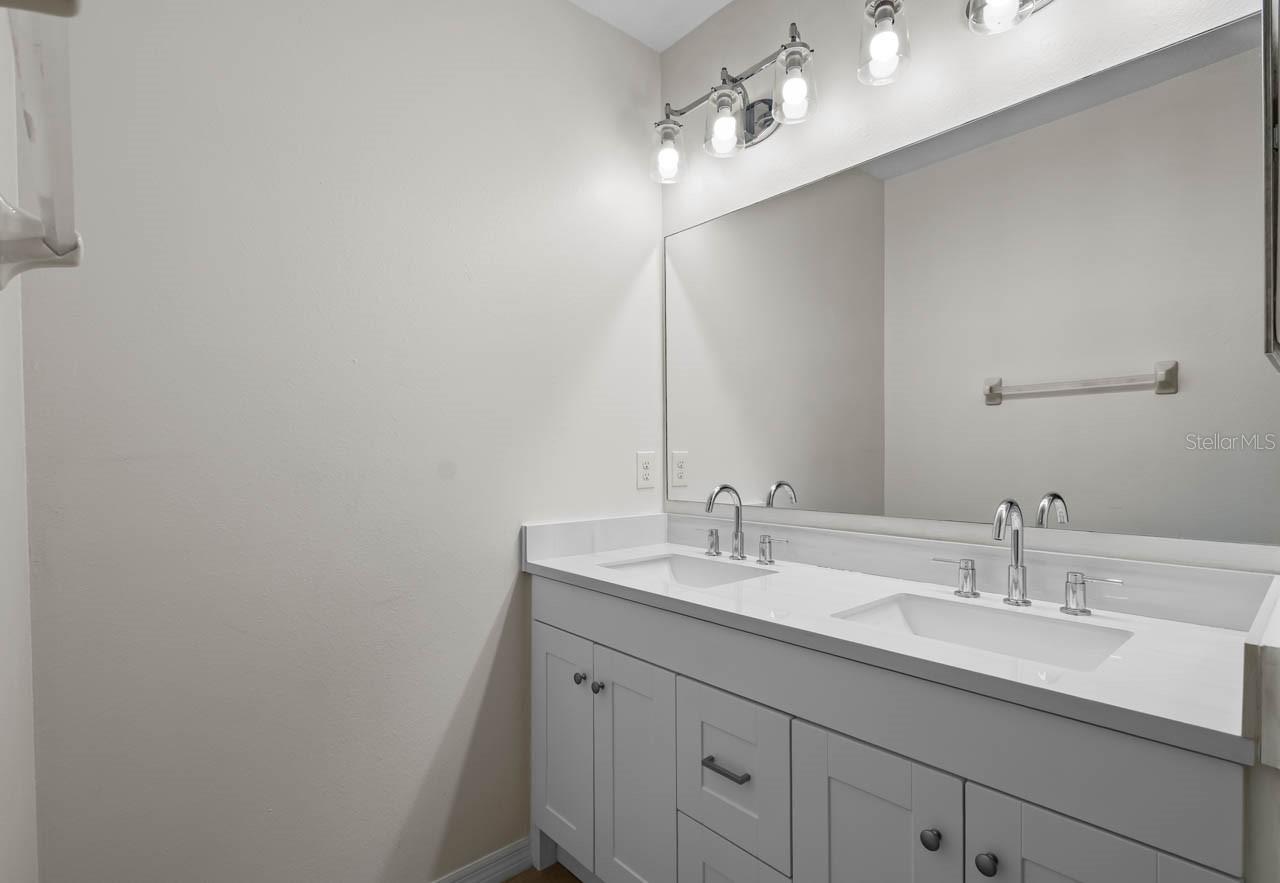 Image 10 of 26 For 946 Seminole Sky Drive
