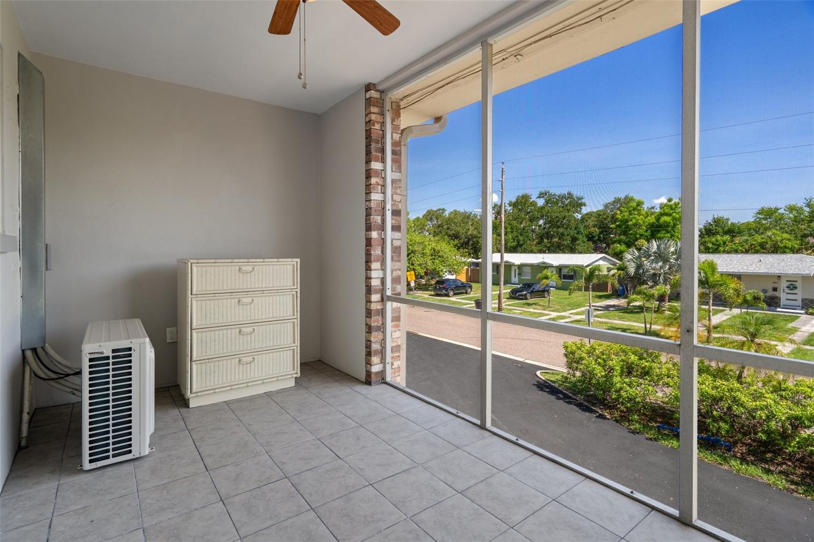 Image 18 of 20 For 416 73rd Avenue N 205