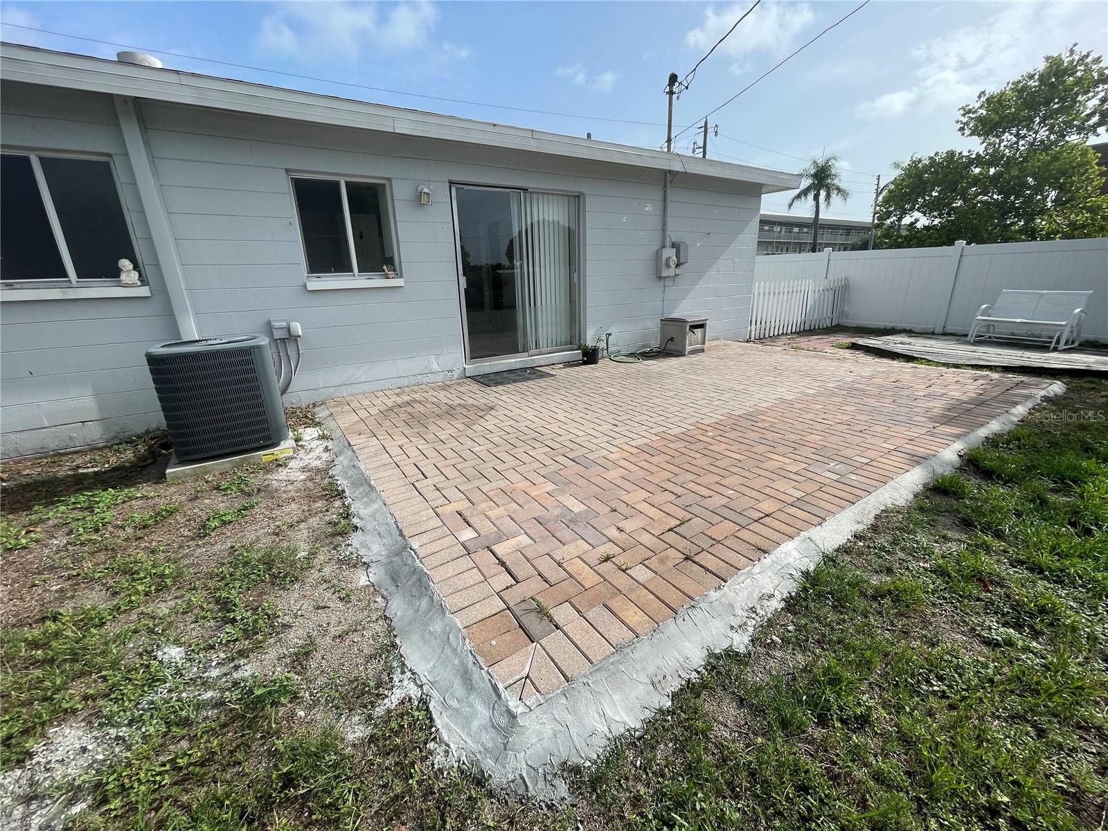 Image 17 of 20 For 5659 13th Avenue N