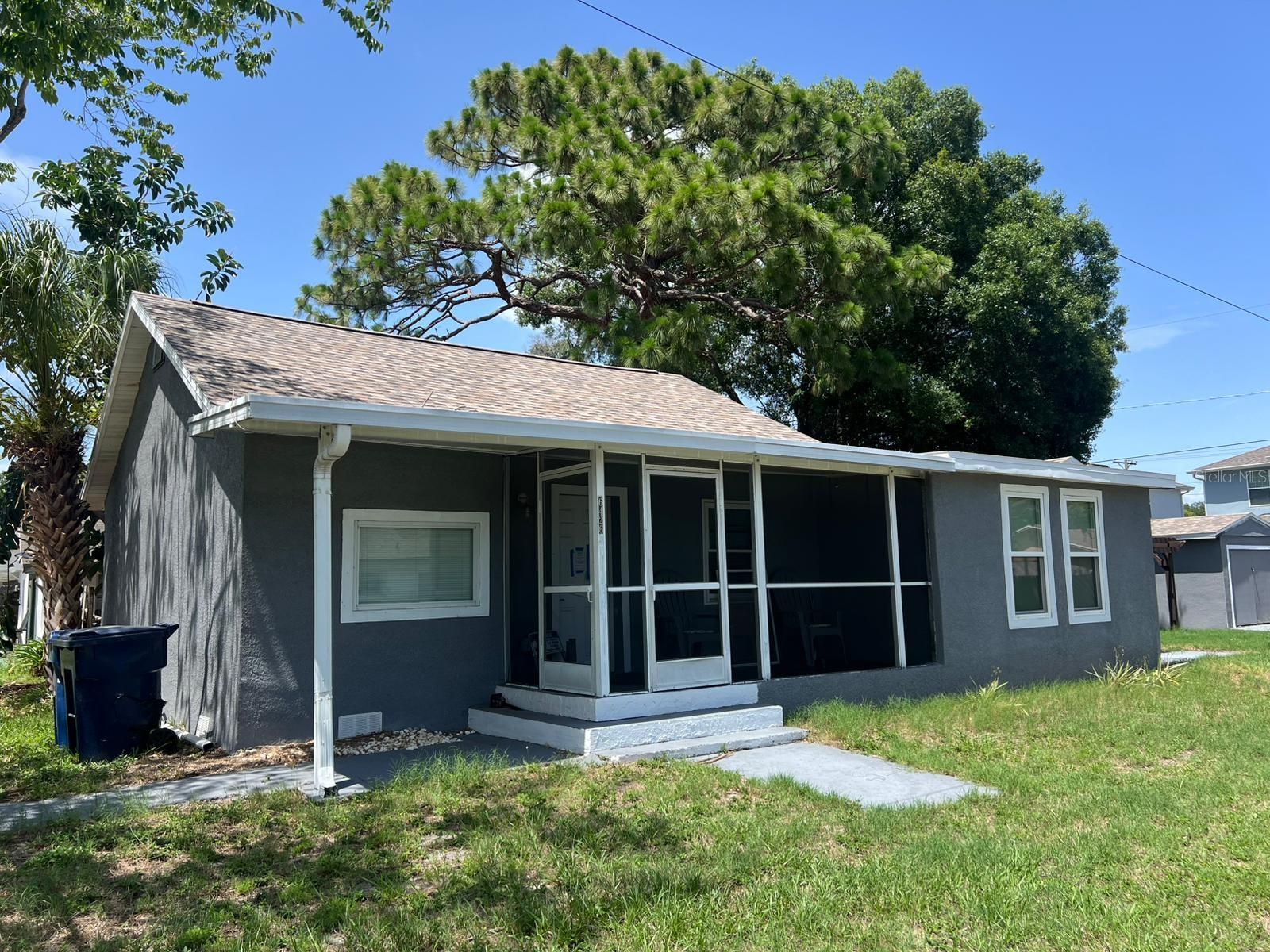 Image 3 of 25 For 6426 Himes Avenue