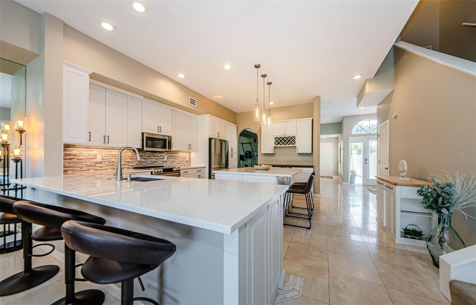 Image 16 of 57 For 1710 Lago Vista Boulevard