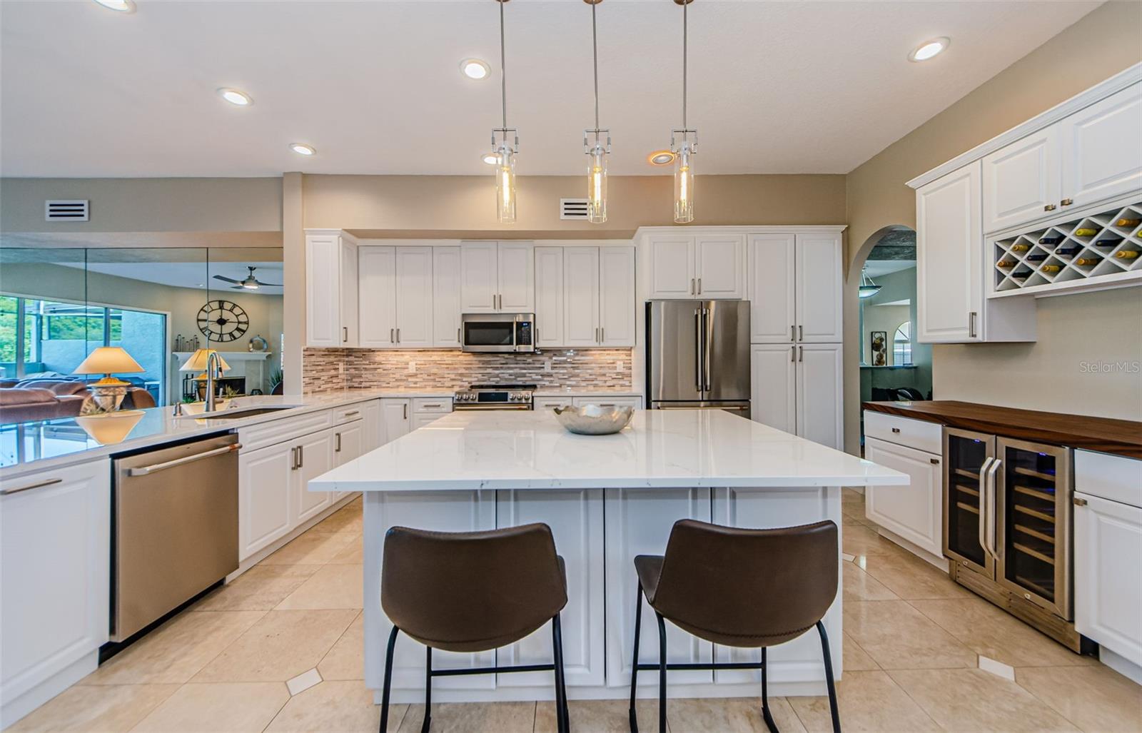 Image 18 of 57 For 1710 Lago Vista Boulevard