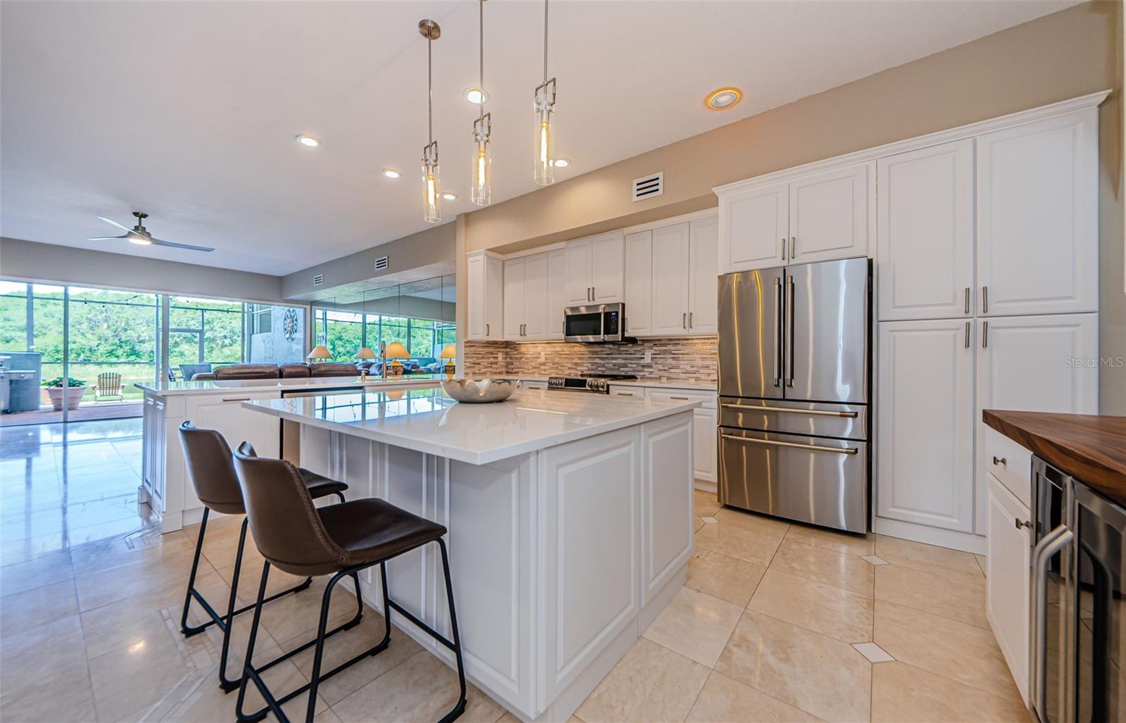 Image 19 of 57 For 1710 Lago Vista Boulevard