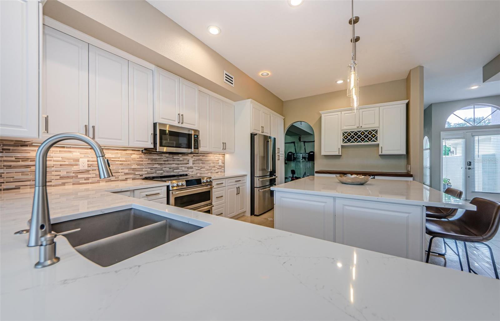 Image 24 of 57 For 1710 Lago Vista Boulevard
