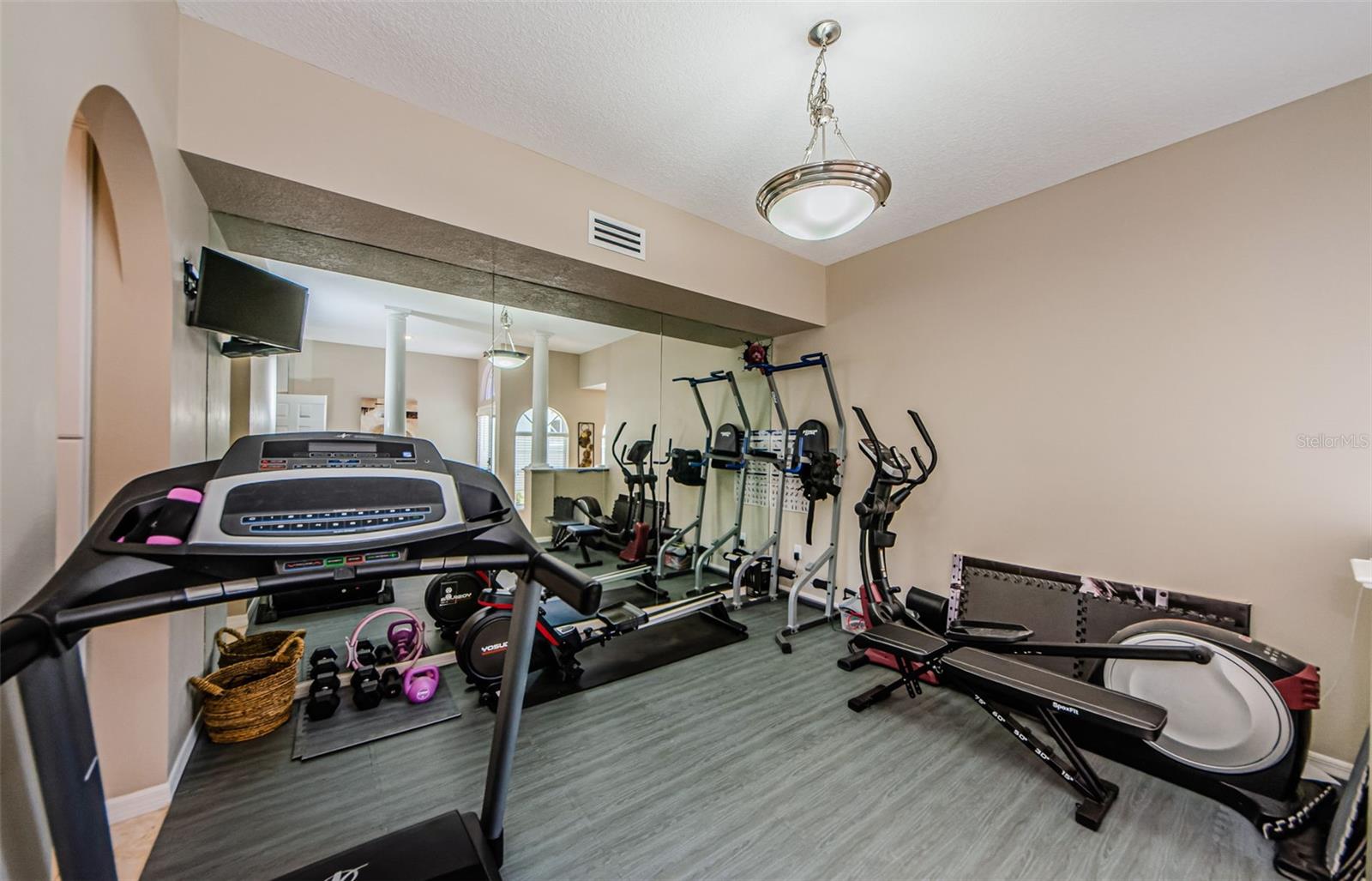 Image 25 of 57 For 1710 Lago Vista Boulevard