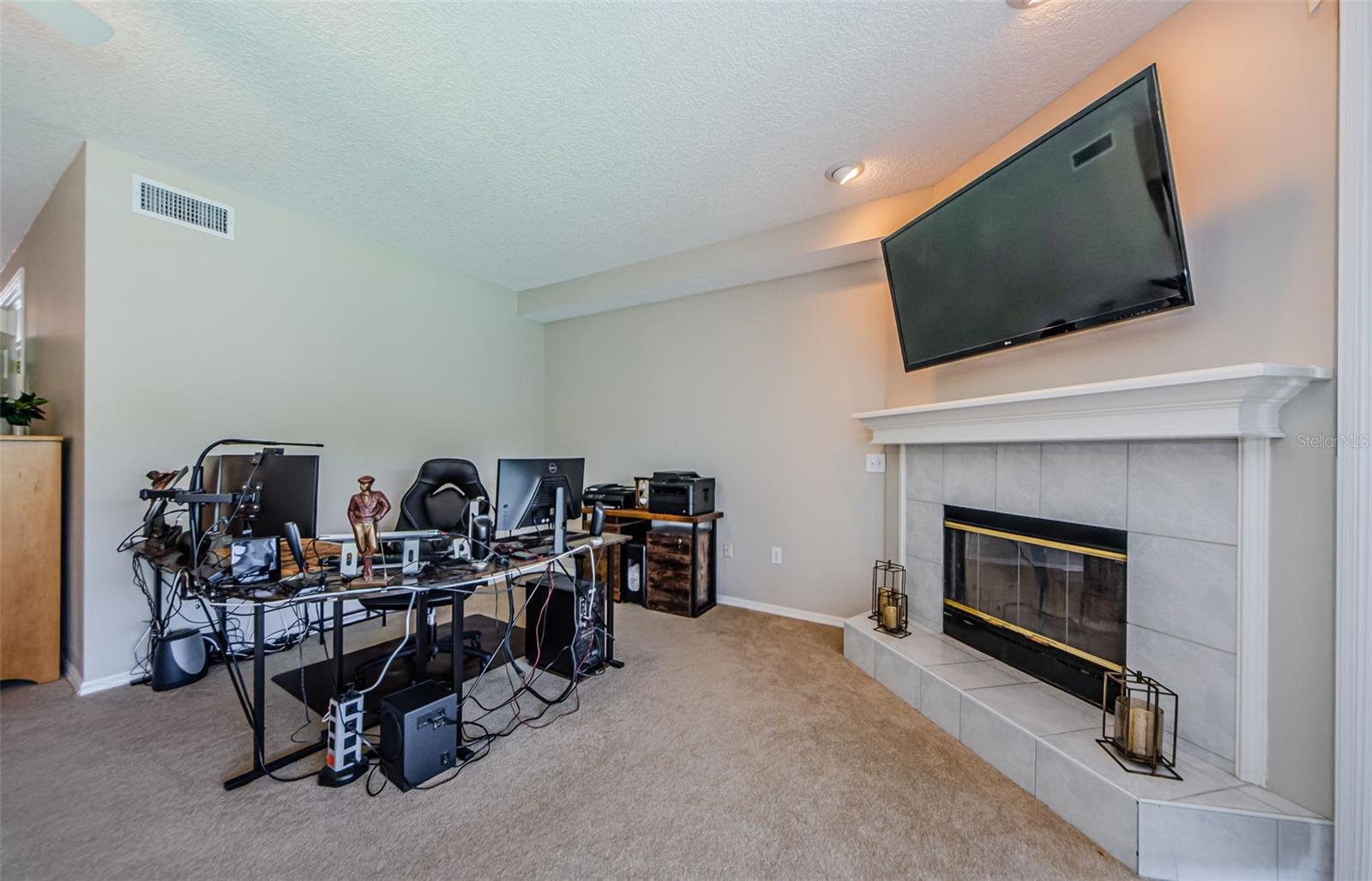 Image 30 of 57 For 1710 Lago Vista Boulevard