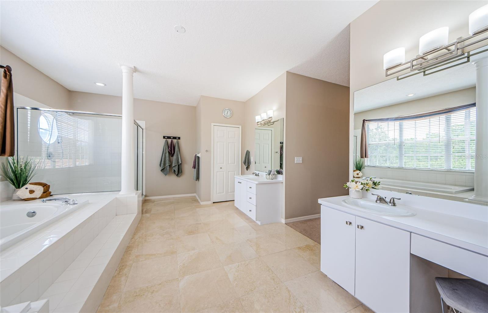 Image 37 of 57 For 1710 Lago Vista Boulevard