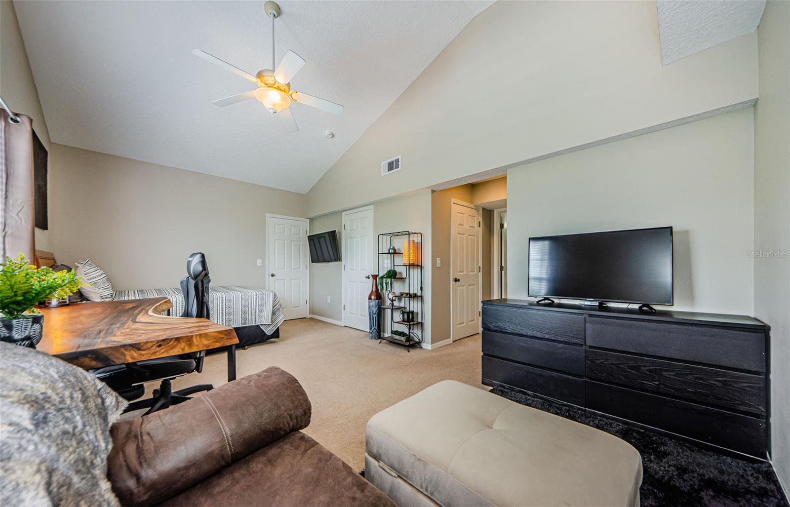 Image 47 of 57 For 1710 Lago Vista Boulevard