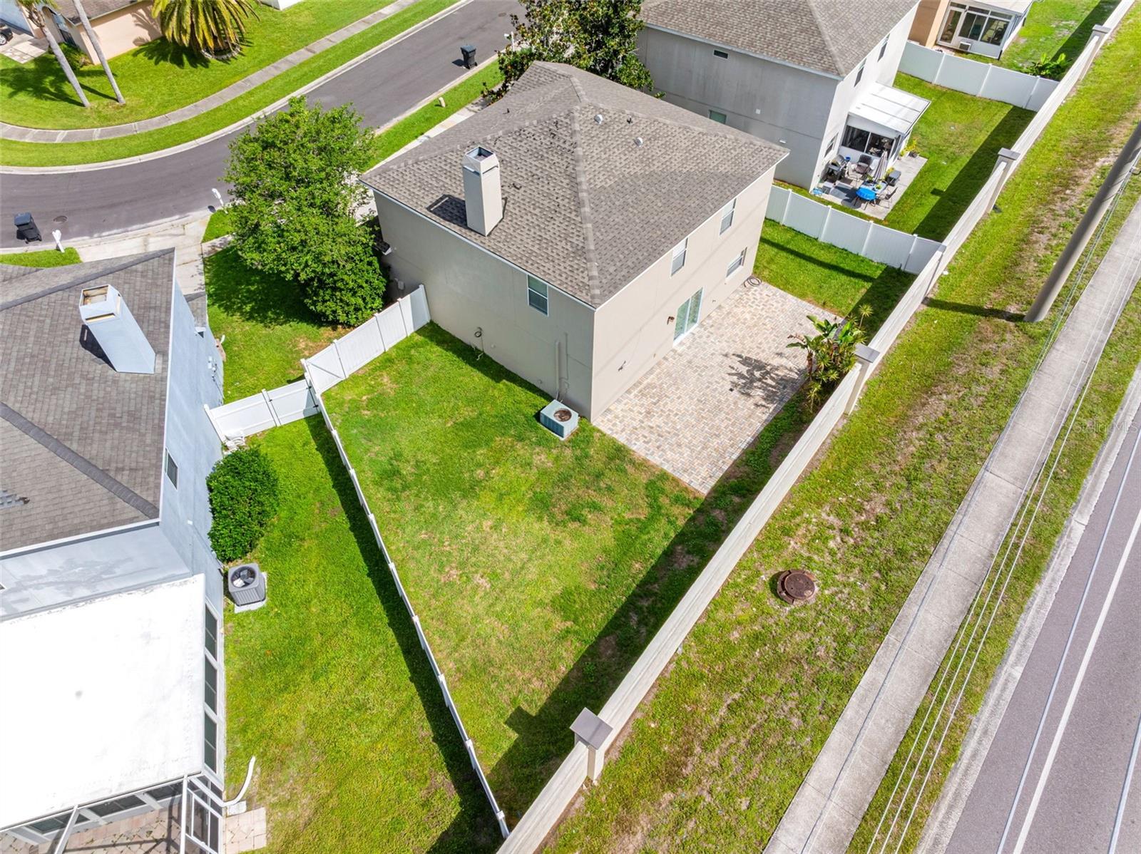 Listing photo id 1 for 8806 Bayaud Drive