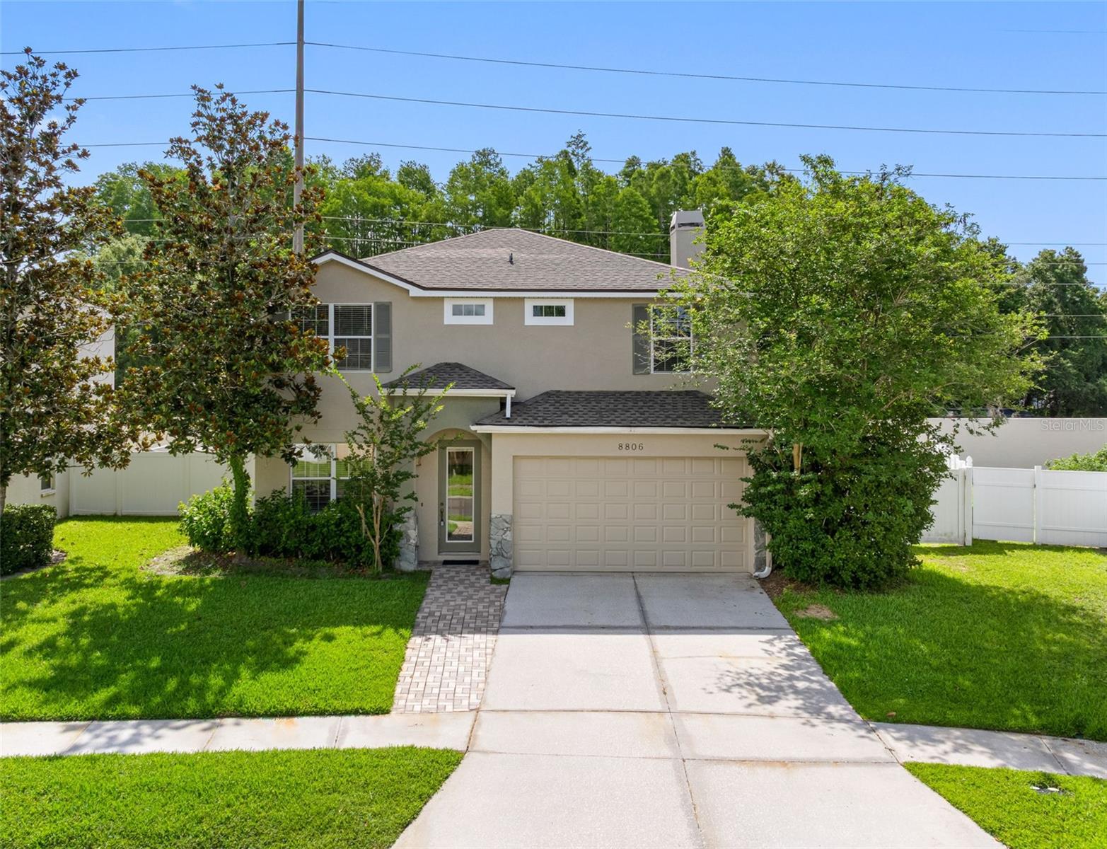 Listing photo id 34 for 8806 Bayaud Drive