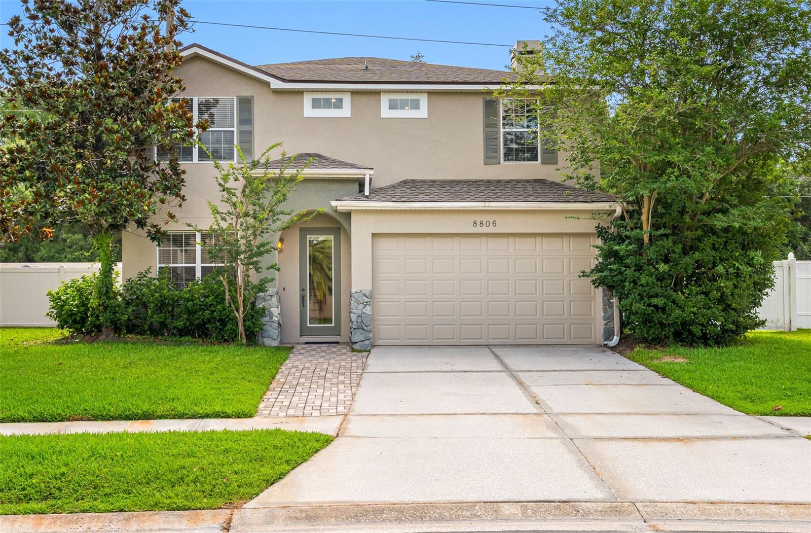 Listing photo id 36 for 8806 Bayaud Drive