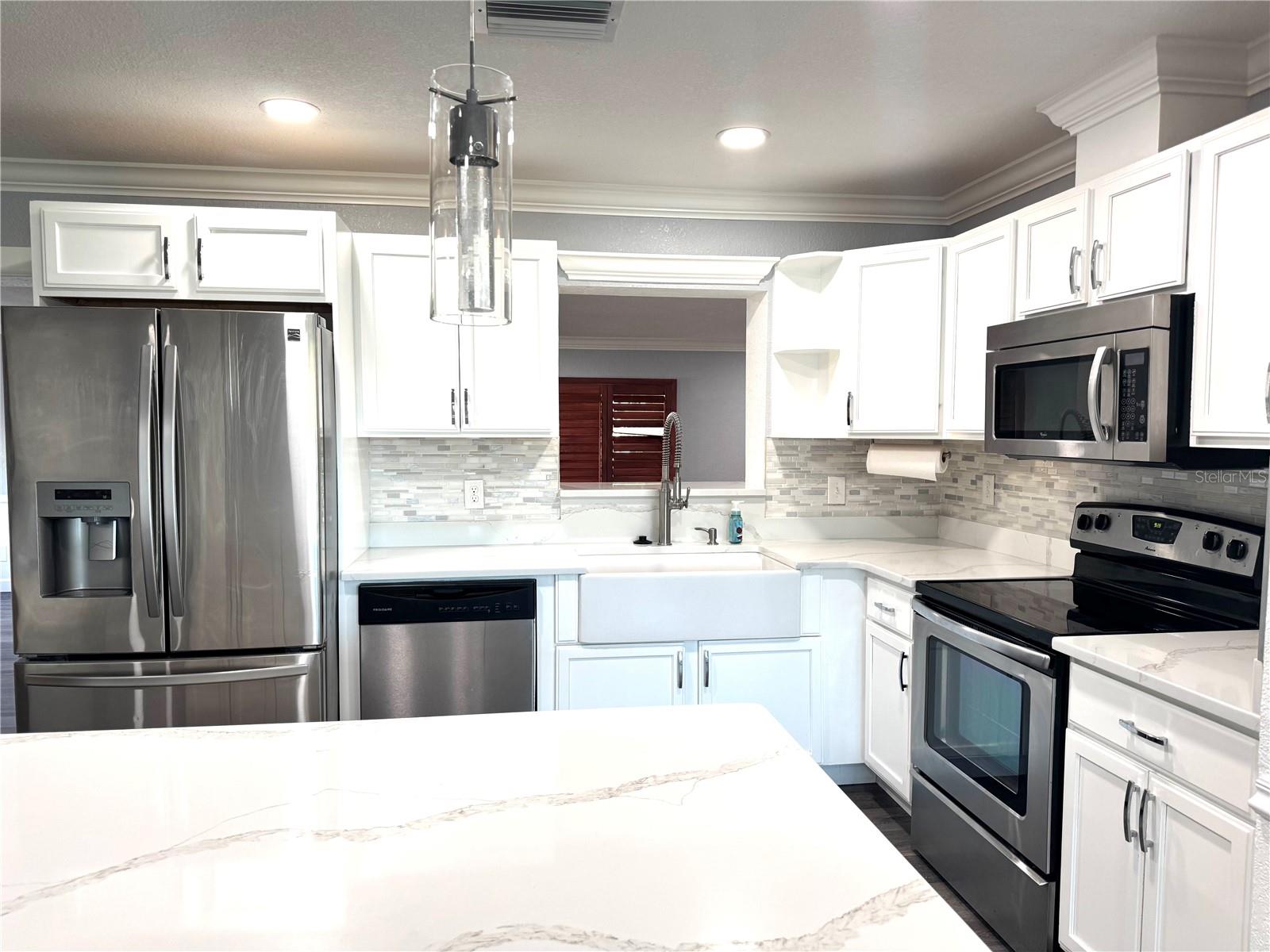 Image 5 of 21 For 6723 16th Avenue N