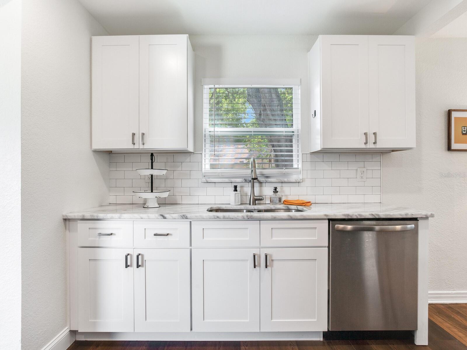 Image 17 of 47 For 1243 55th Avenue N