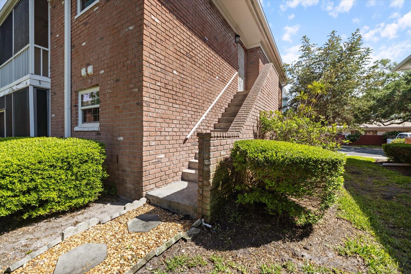 Image 18 of 23 For 3585 41st Terrace S 227
