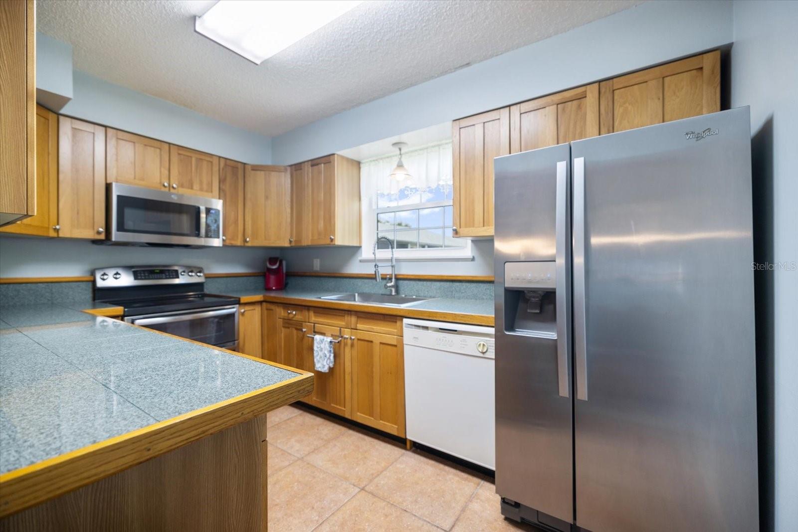 Image 2 of 23 For 3585 41st Terrace S 227