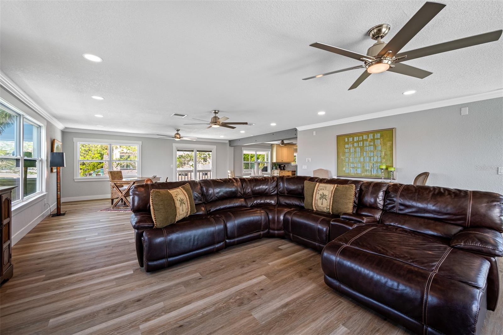 Image 22 of 80 For 601 & 605 2nd Street