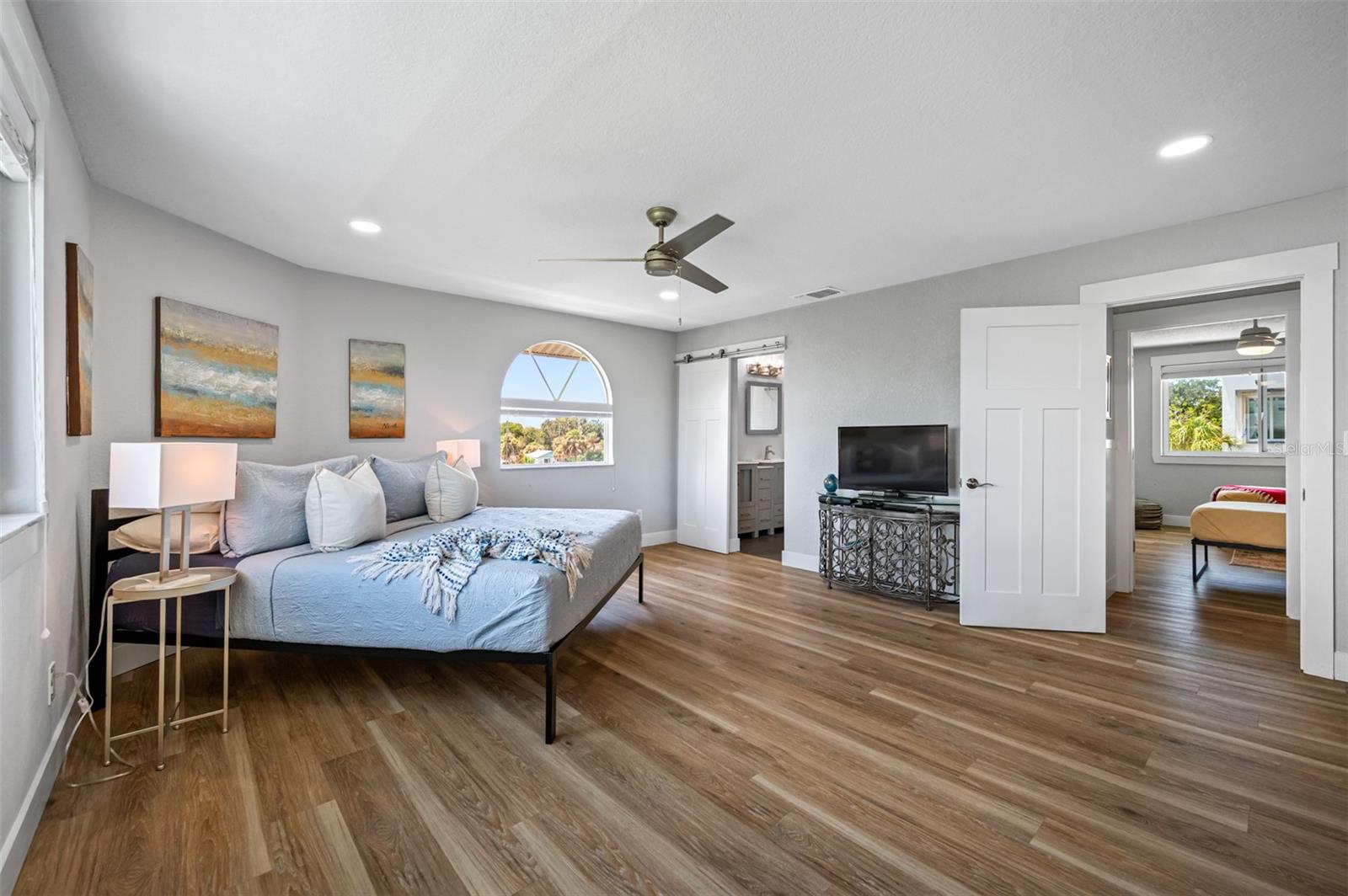 Image 29 of 80 For 601 & 605 2nd Street