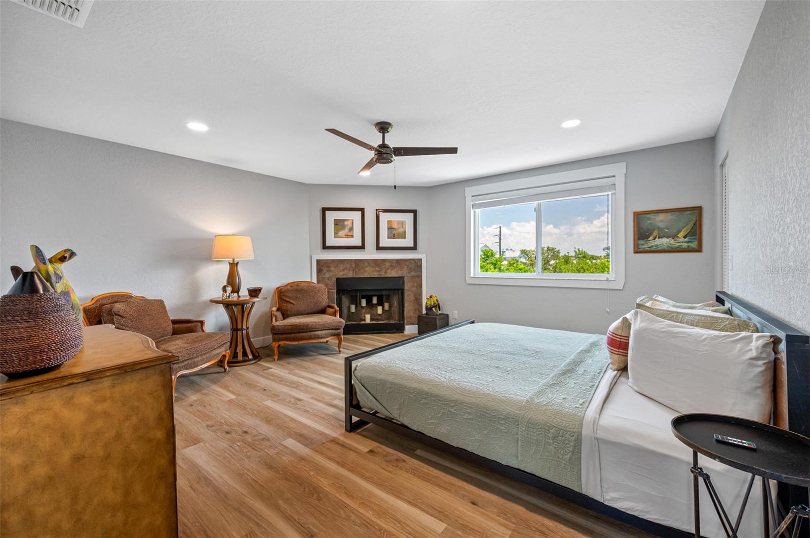 Image 40 of 80 For 601 & 605 2nd Street
