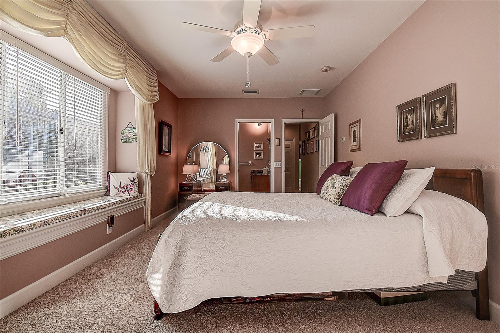 Image 43 of 100 For 3895 Mimosa Place
