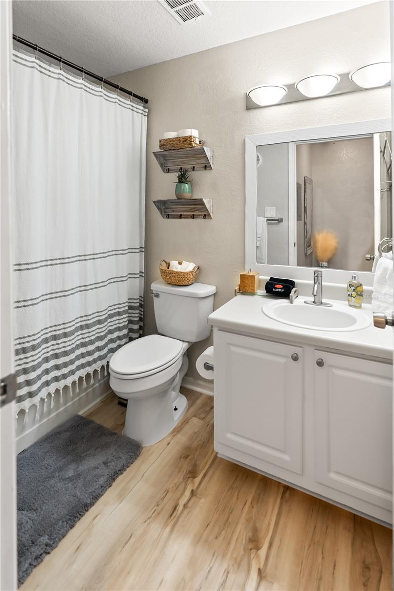 Image 30 of 50 For 10265 Gandy Boulevard N 1601