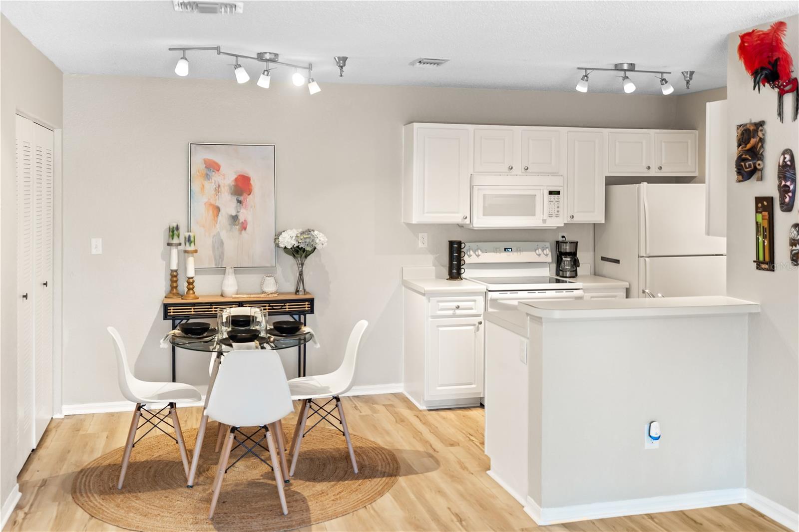 Image 42 of 50 For 10265 Gandy Boulevard N 1601