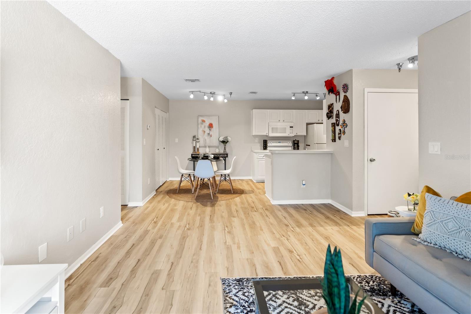 Image 43 of 50 For 10265 Gandy Boulevard N 1601