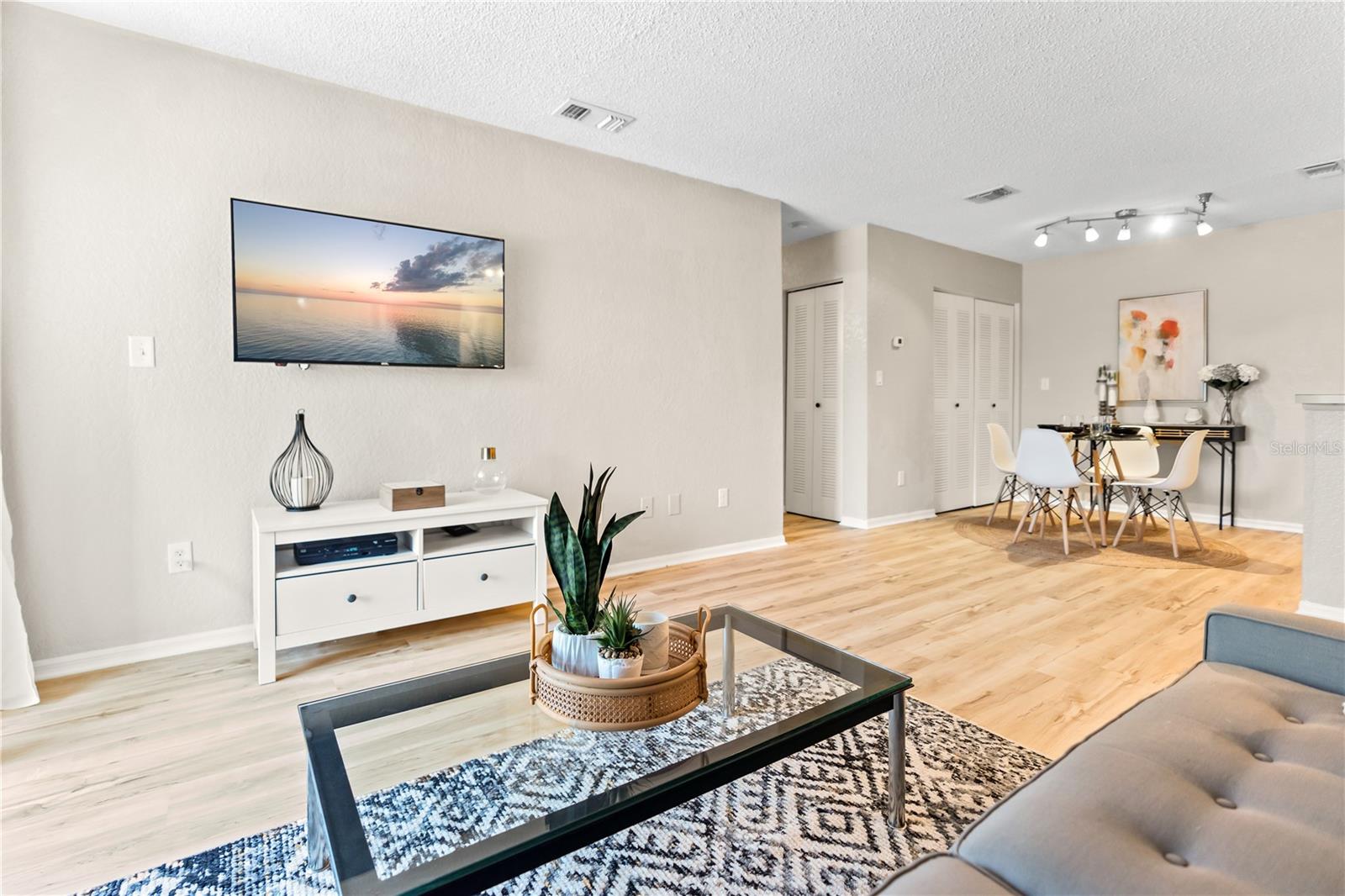 Image 44 of 50 For 10265 Gandy Boulevard N 1601