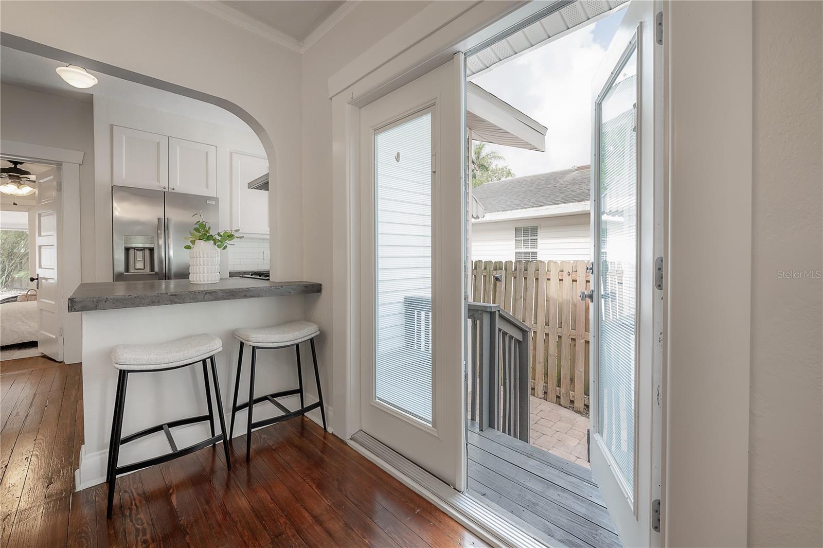 Image 18 of 64 For 318 Haya Street