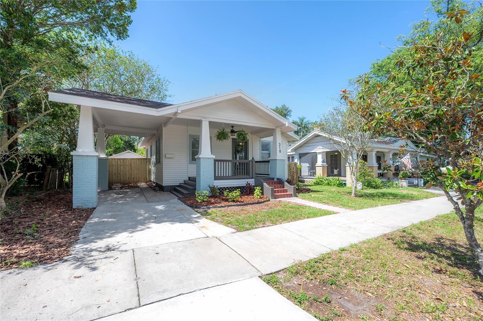 Image 4 of 64 For 318 Haya Street