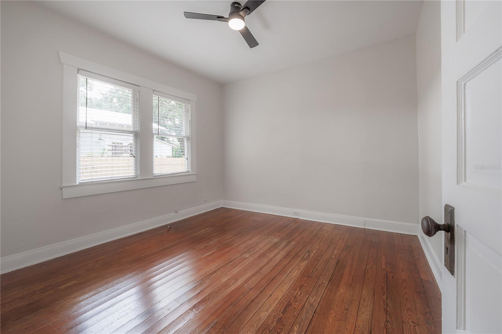 Image 40 of 64 For 318 Haya Street