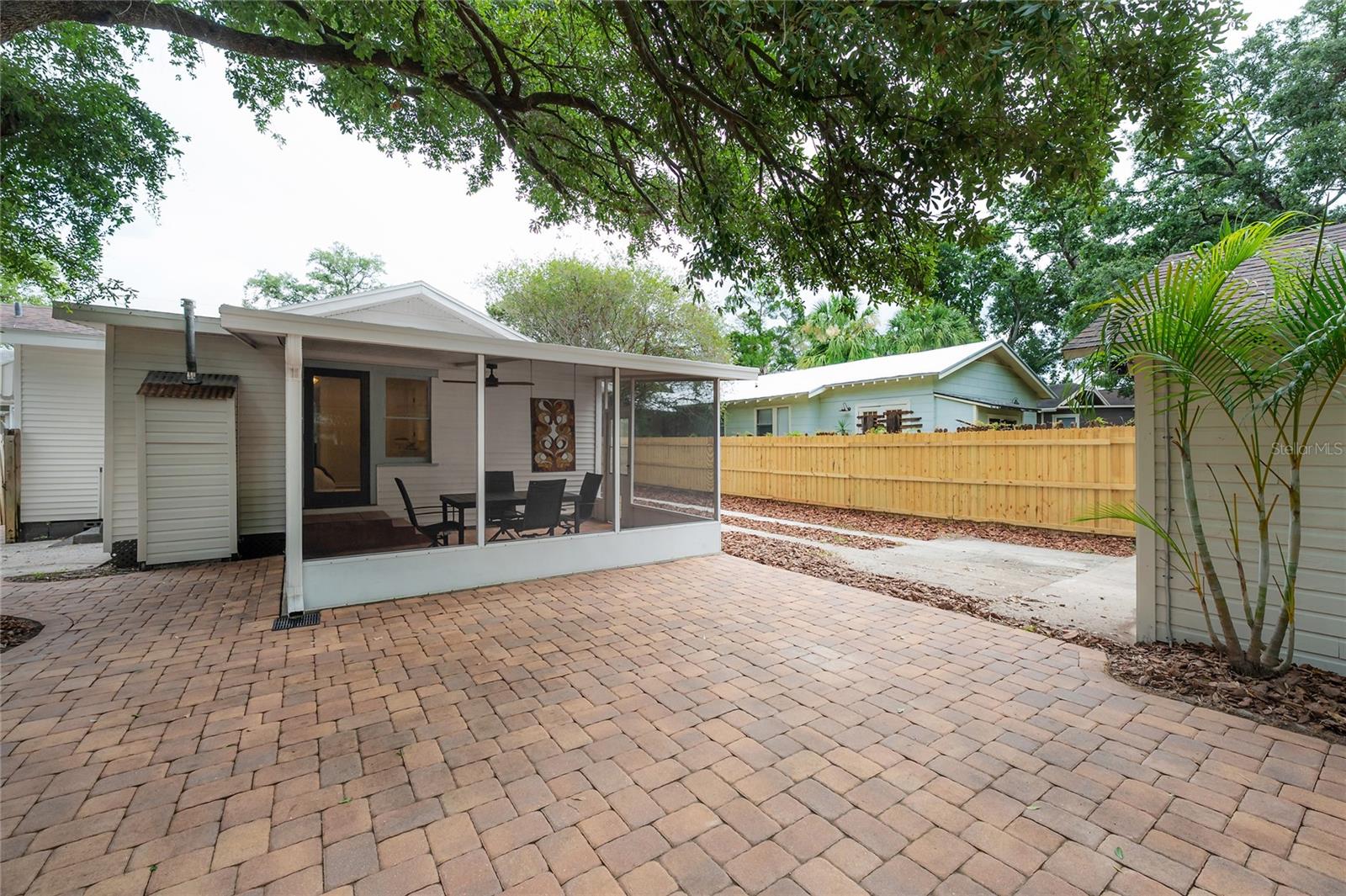 Image 60 of 64 For 318 Haya Street