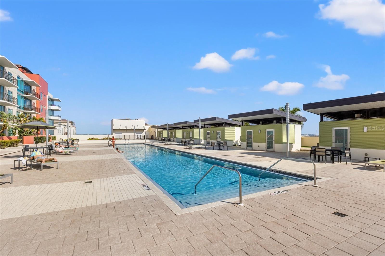 Image 21 of 33 For 1208 Kennedy Boulevard 1021