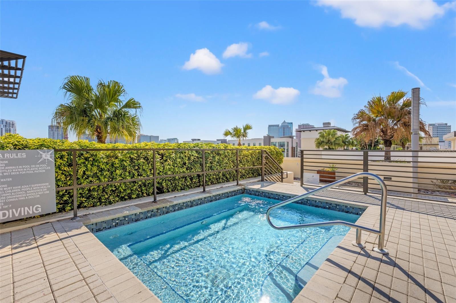 Image 22 of 33 For 1208 Kennedy Boulevard 1021