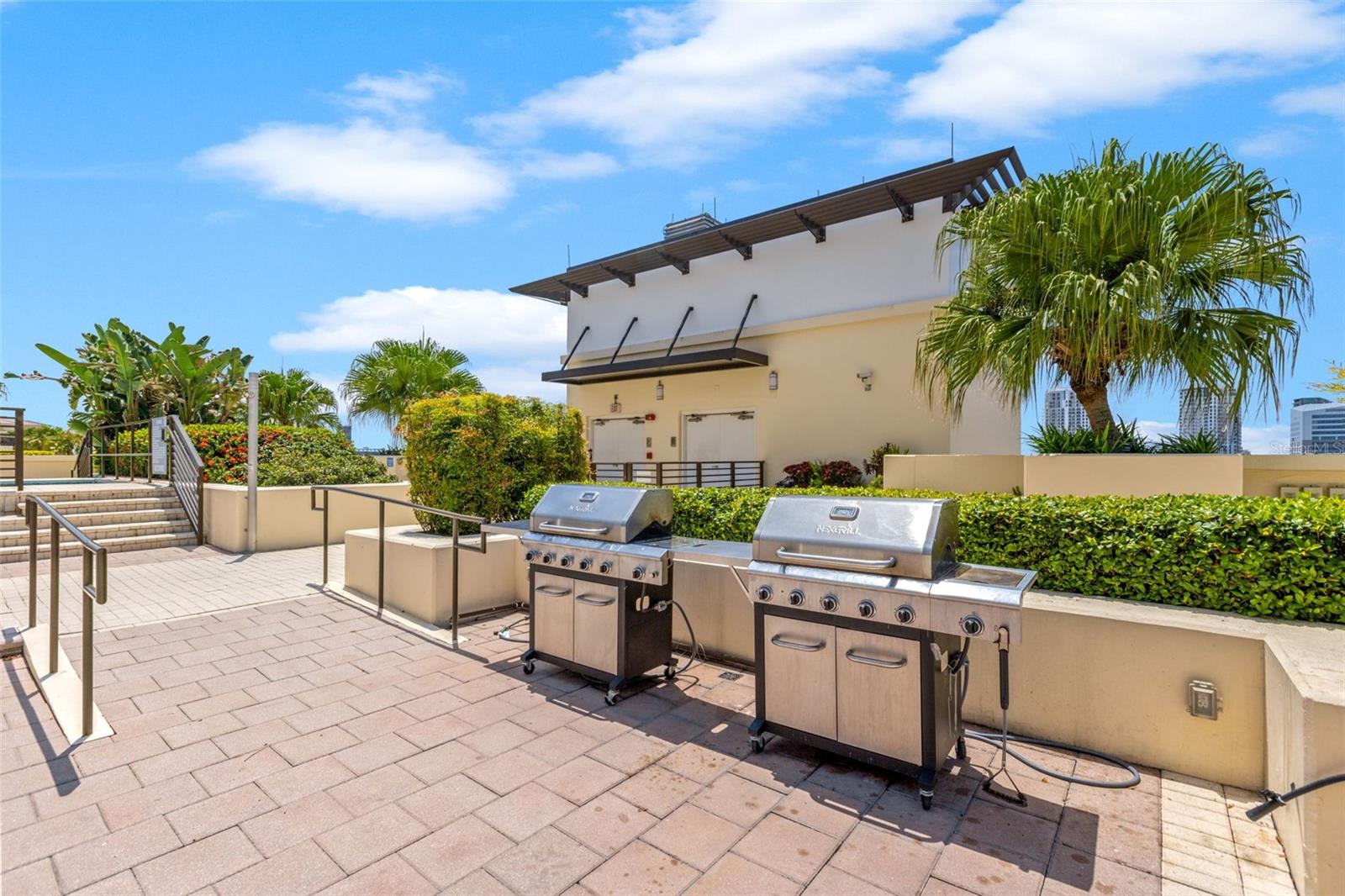 Image 25 of 33 For 1208 Kennedy Boulevard 1021