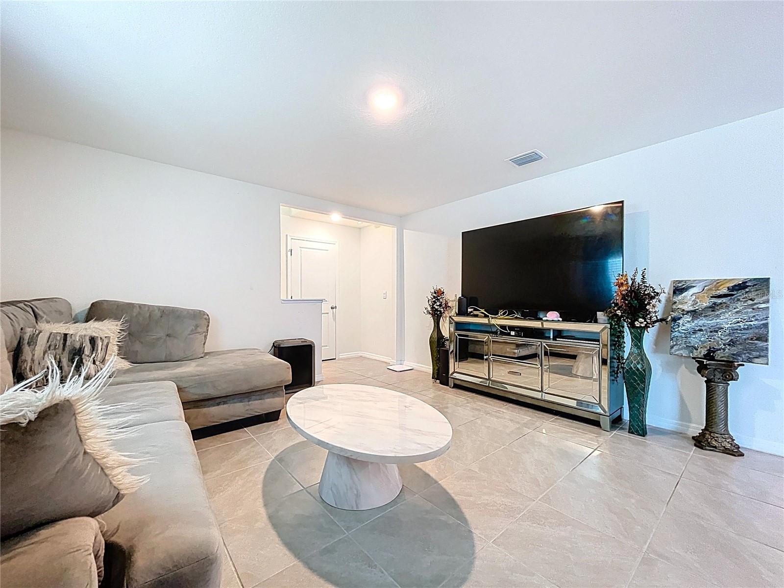 Listing photo id 27 for 5470 Flint Hills Drive