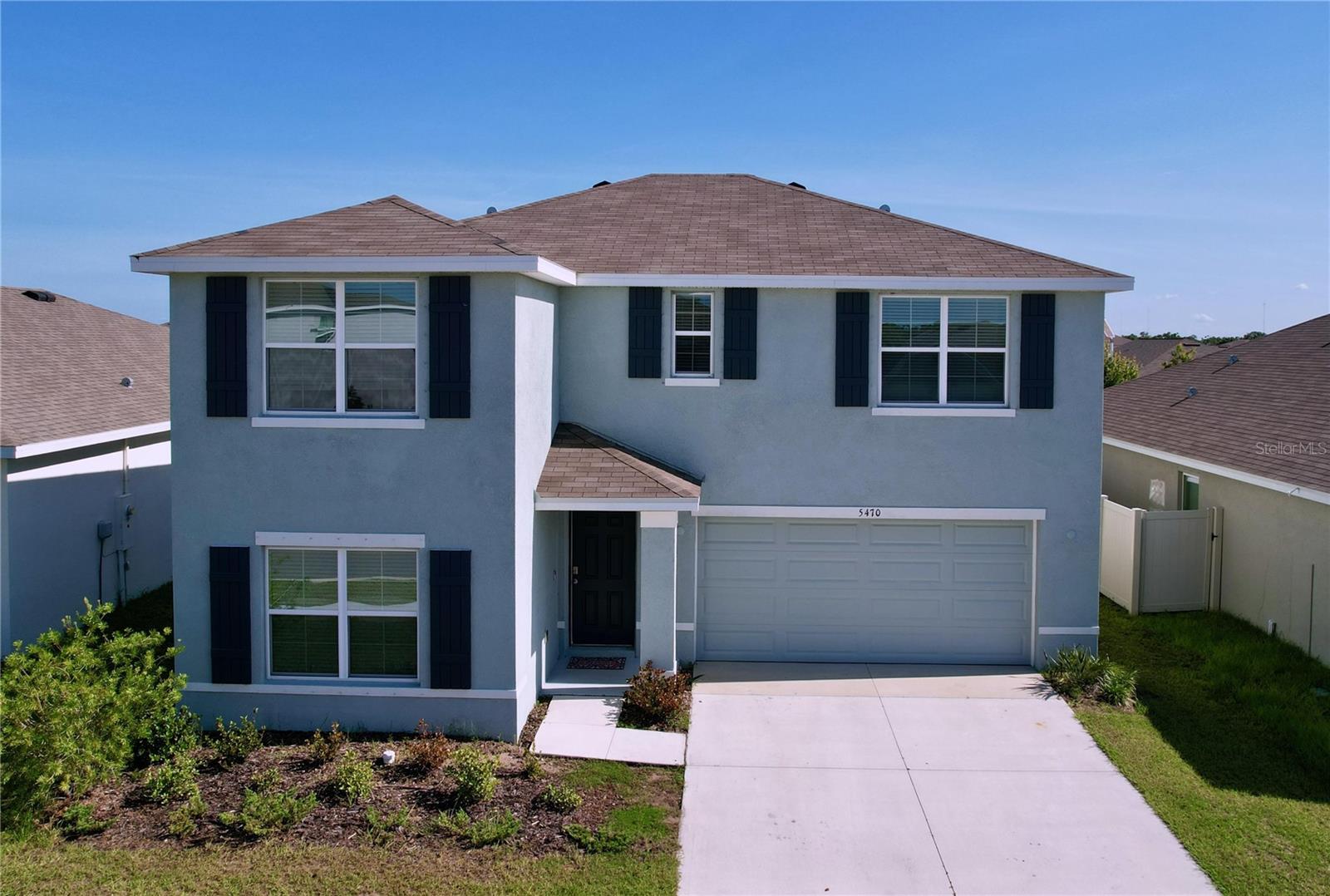 Listing photo id 1 for 5470 Flint Hills Drive