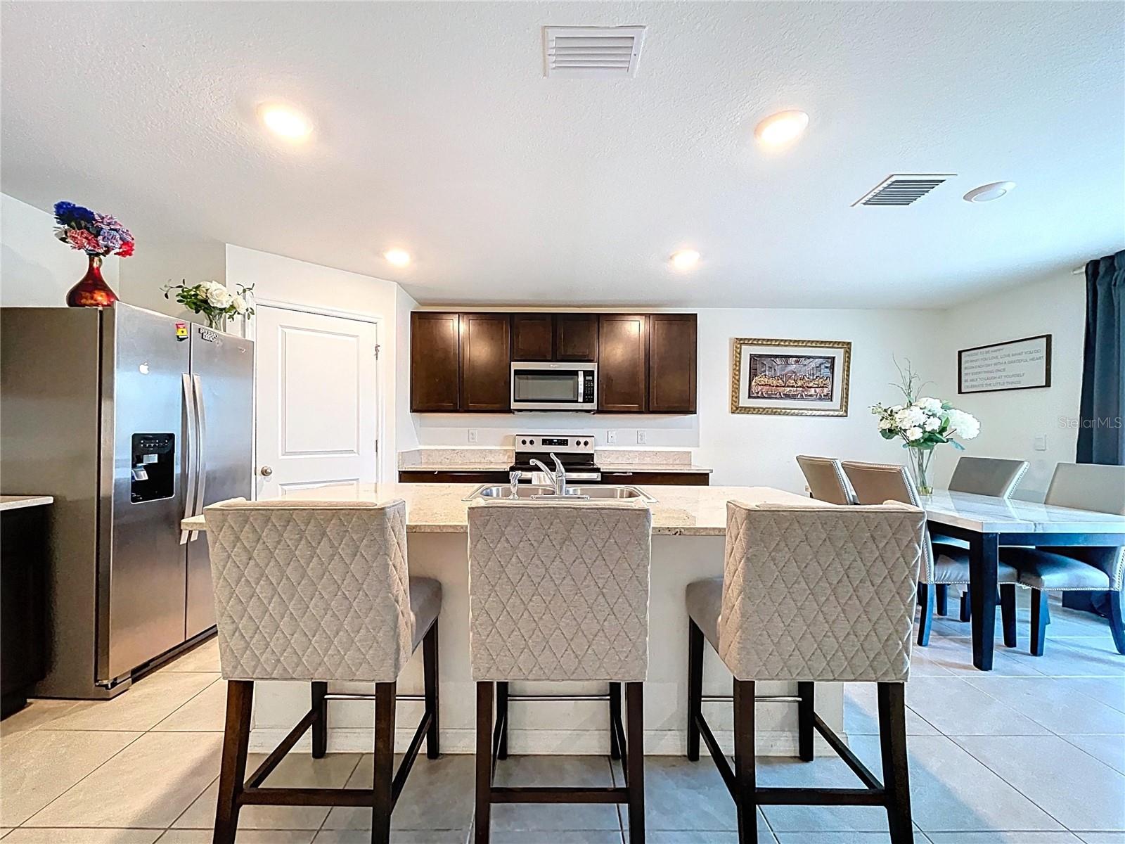 Listing photo id 31 for 5470 Flint Hills Drive