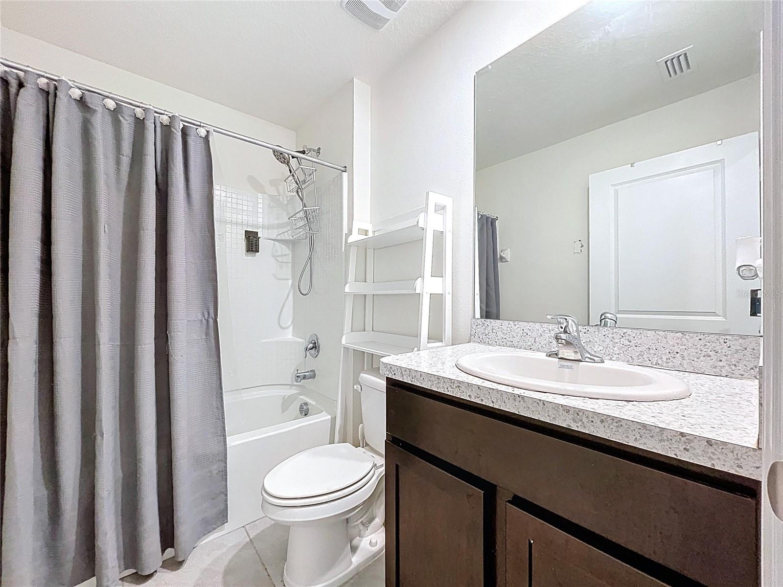 Listing photo id 52 for 5470 Flint Hills Drive