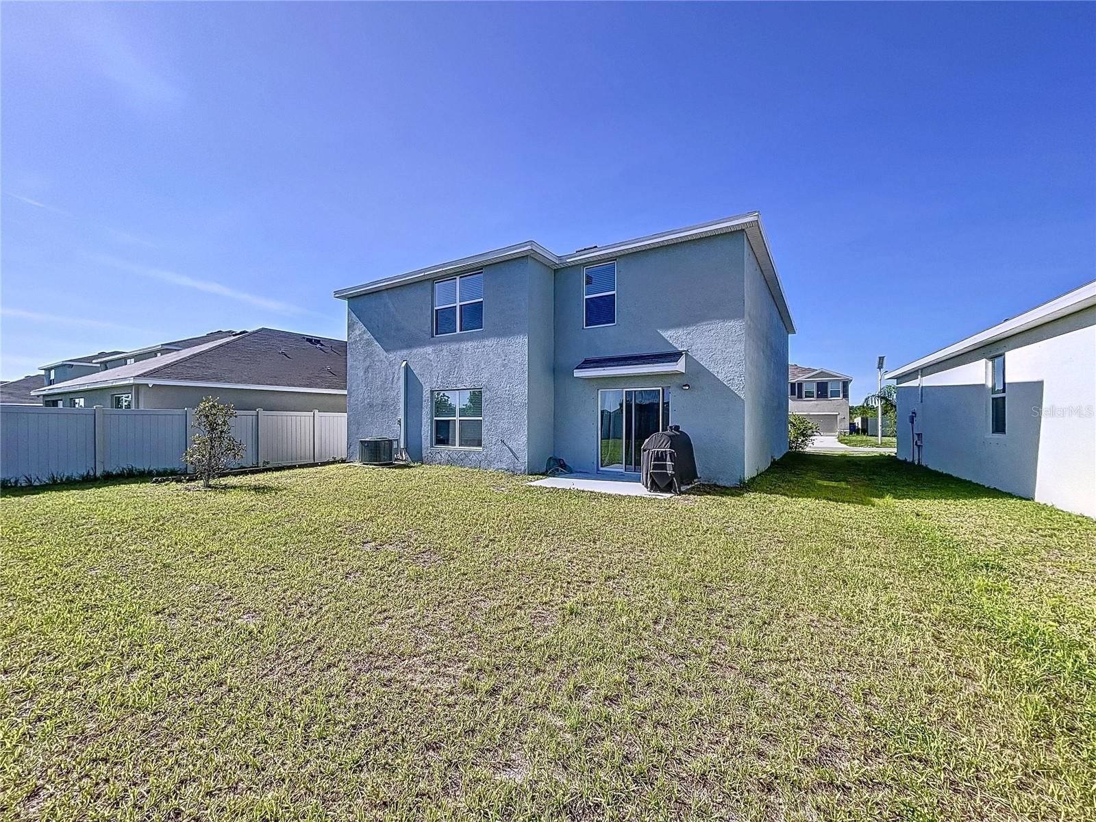 Listing photo id 4 for 5470 Flint Hills Drive