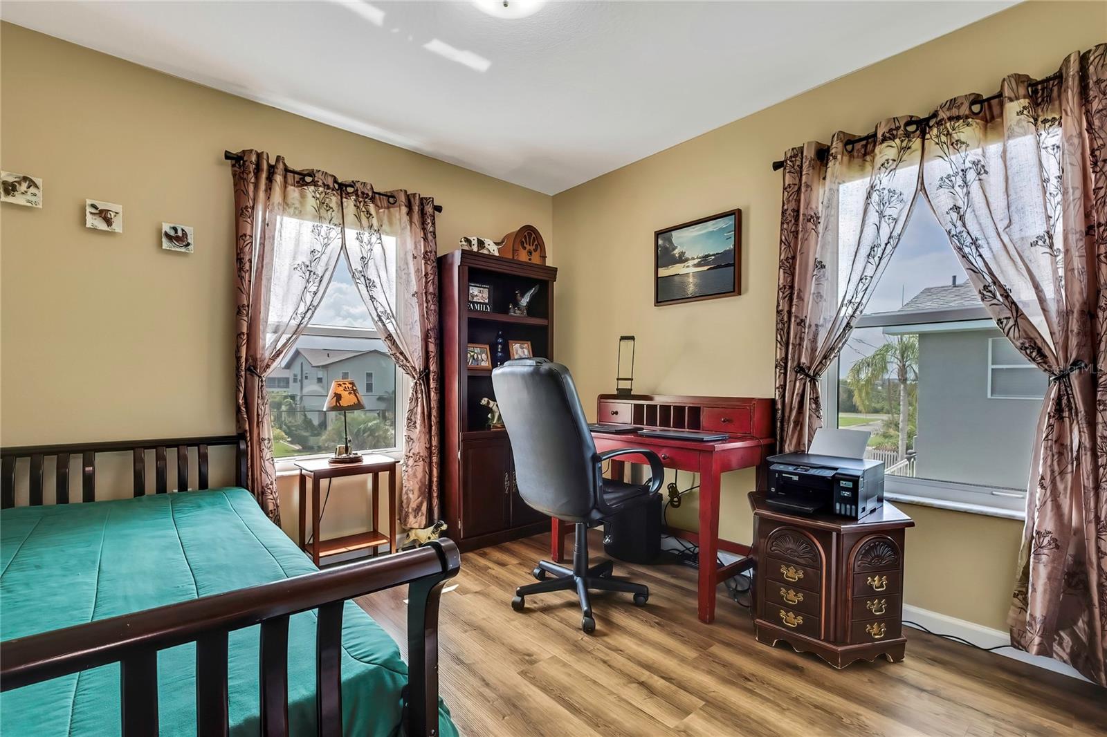 Image 20 of 69 For 4123 Daisy Drive