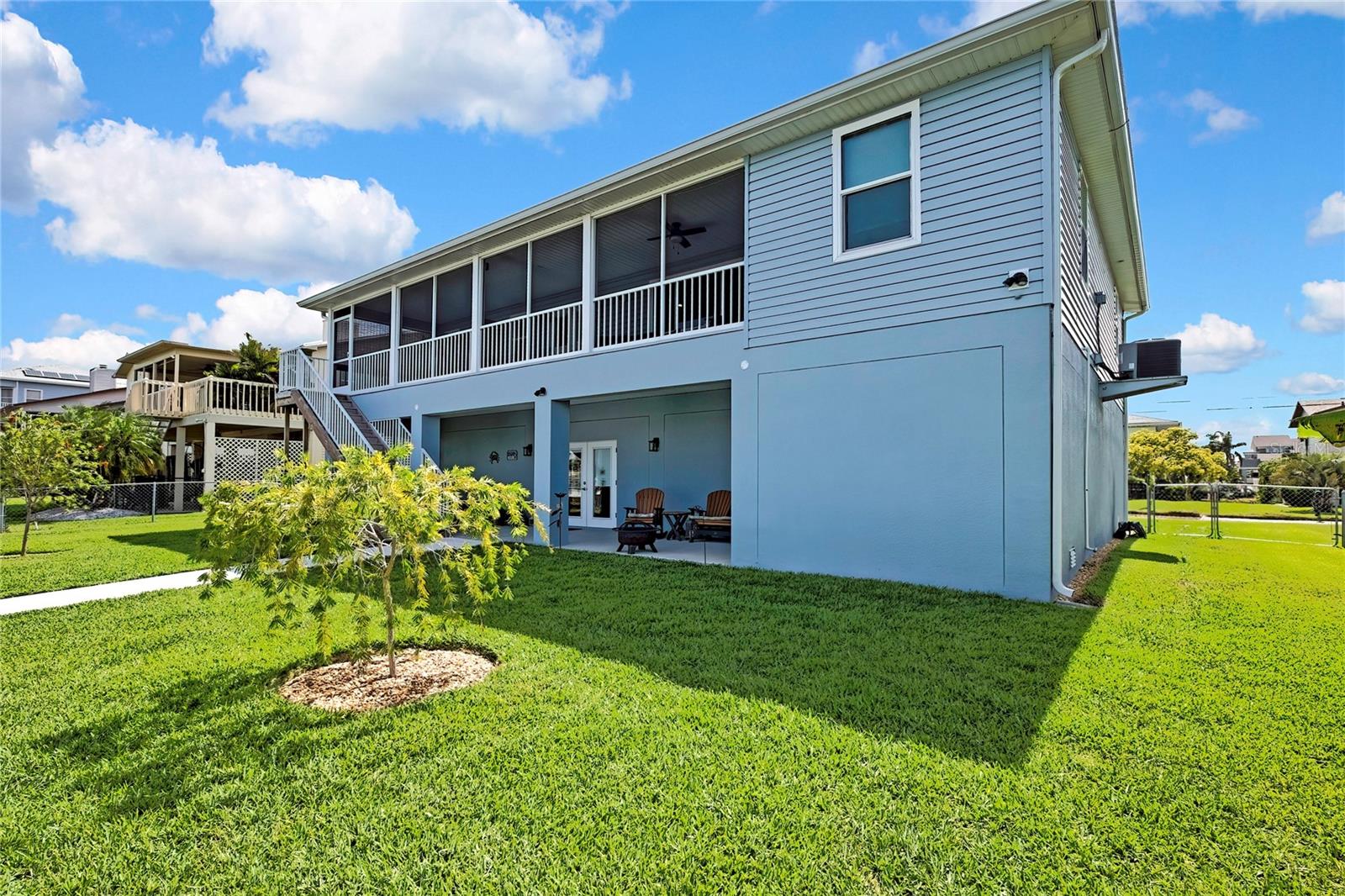 Image 40 of 69 For 4123 Daisy Drive