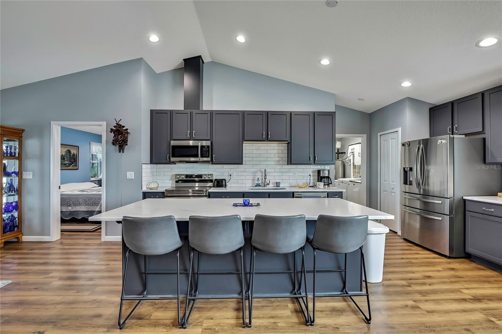 Image 9 of 69 For 4123 Daisy Drive