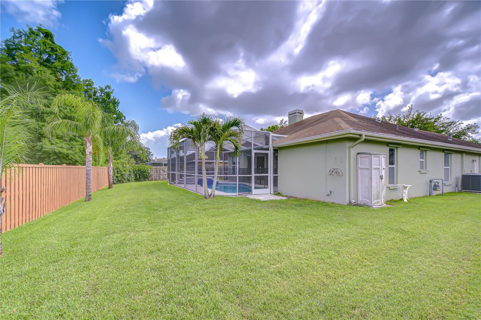 Image 32 of 39 For 9813 Woodbay Drive