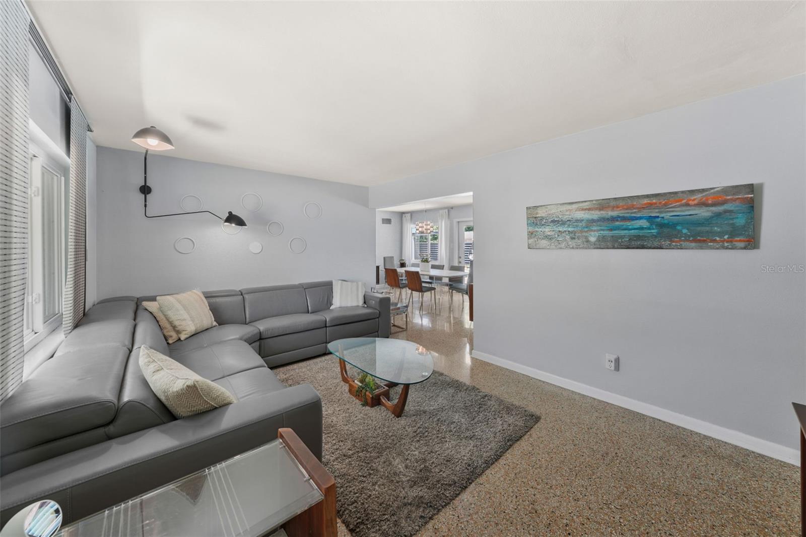 Image 22 of 100 For 222 Clearview Avenue