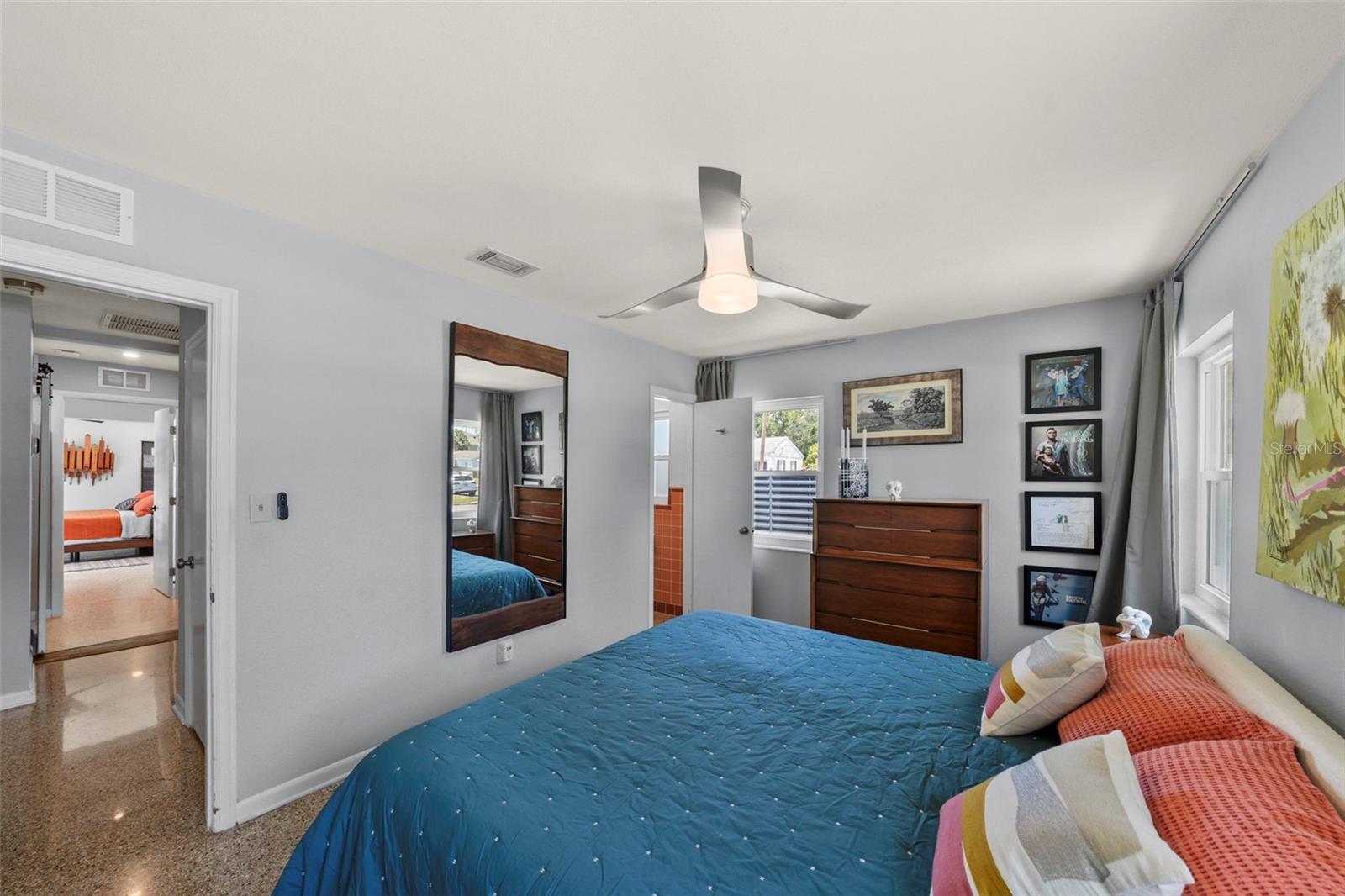 Image 39 of 100 For 222 Clearview Avenue