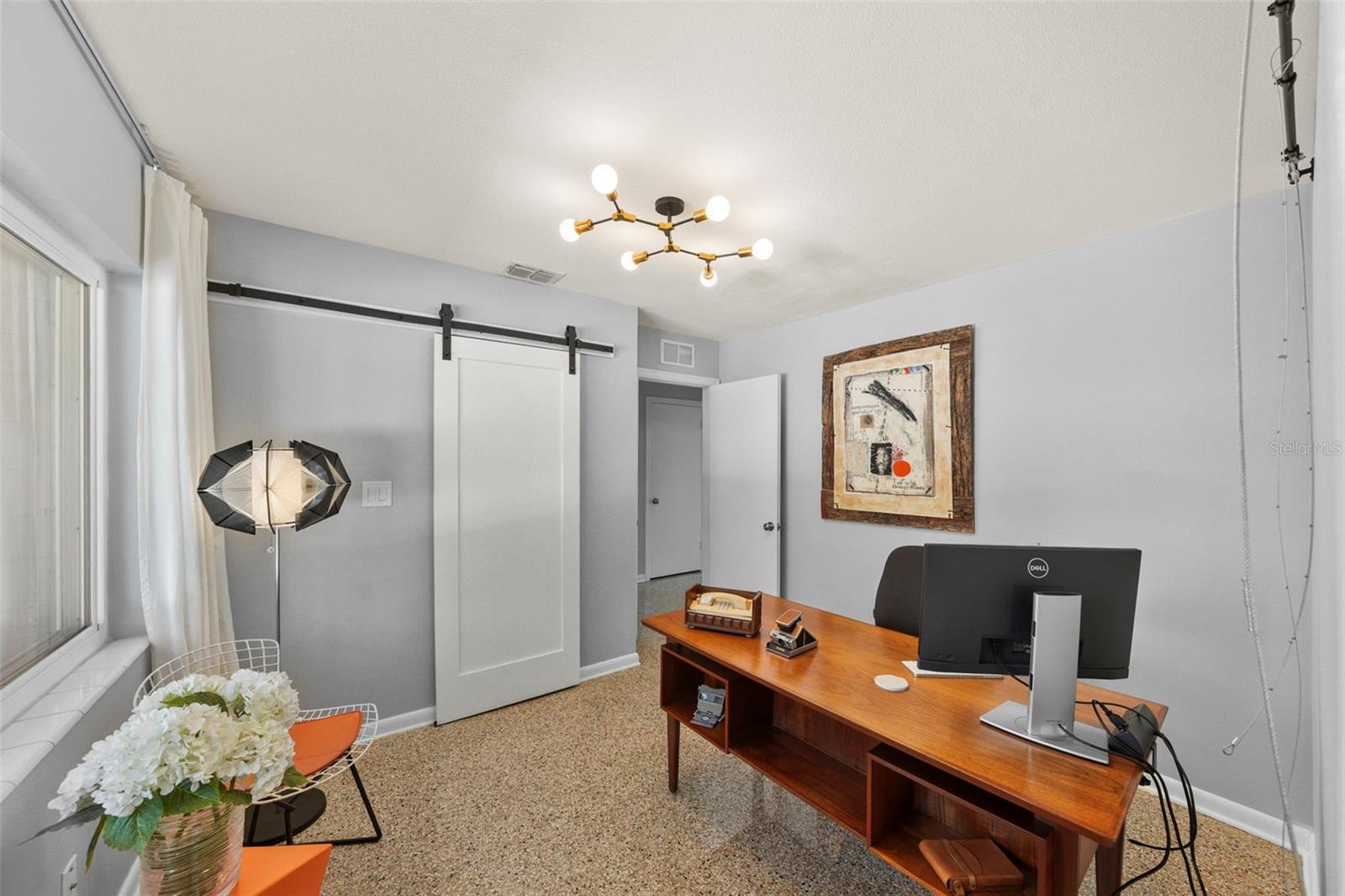 Image 45 of 100 For 222 Clearview Avenue