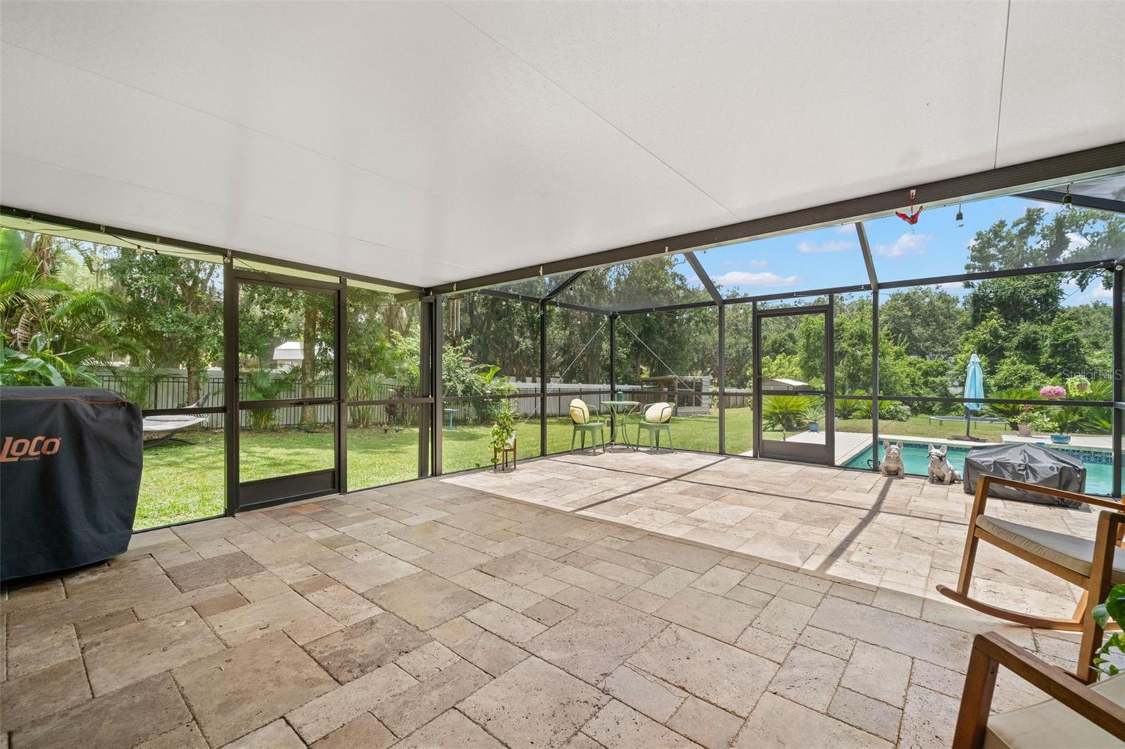 Image 33 of 46 For 2306 Valrico Road
