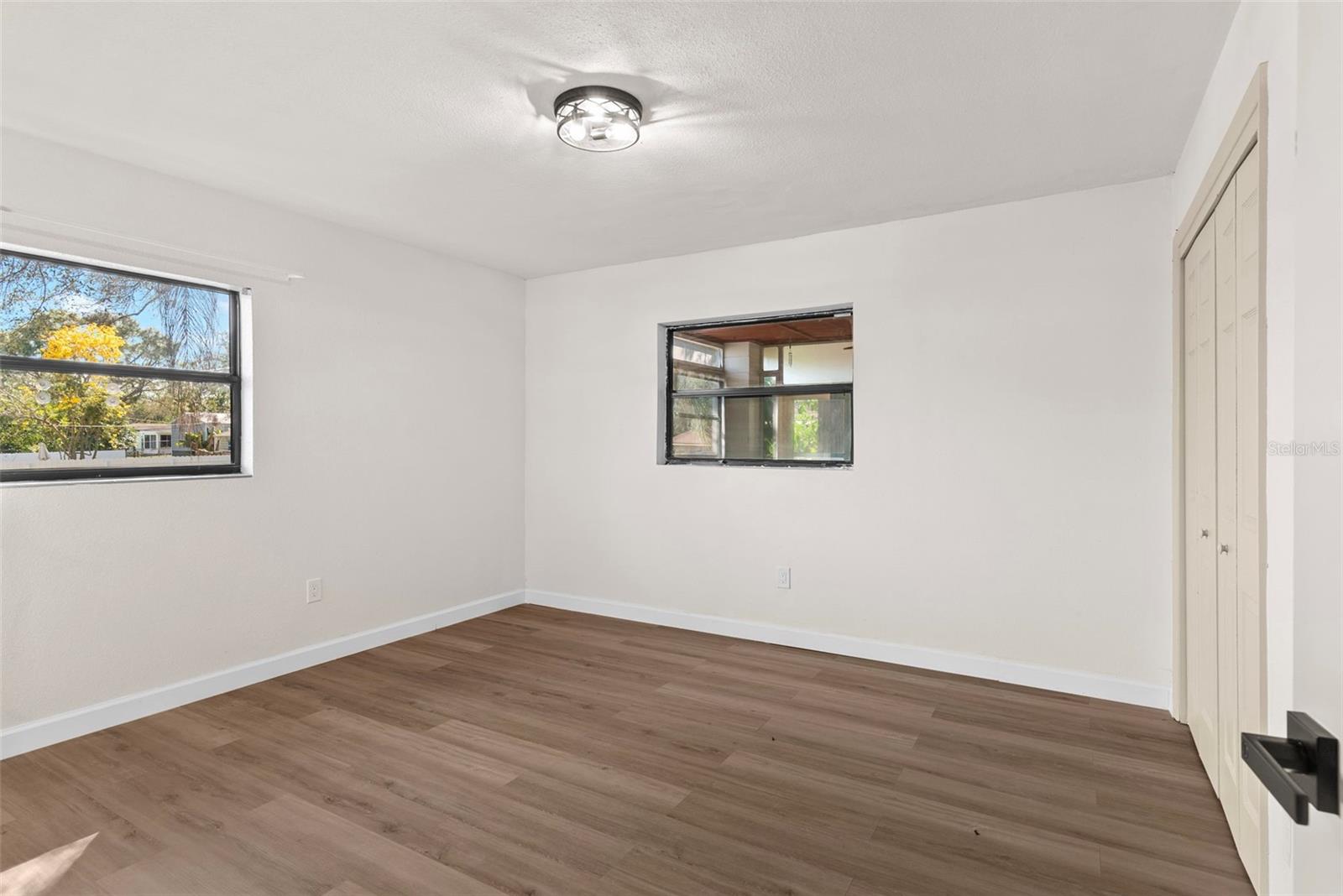 Image 9 of 15 For 3203 Polk Avenue