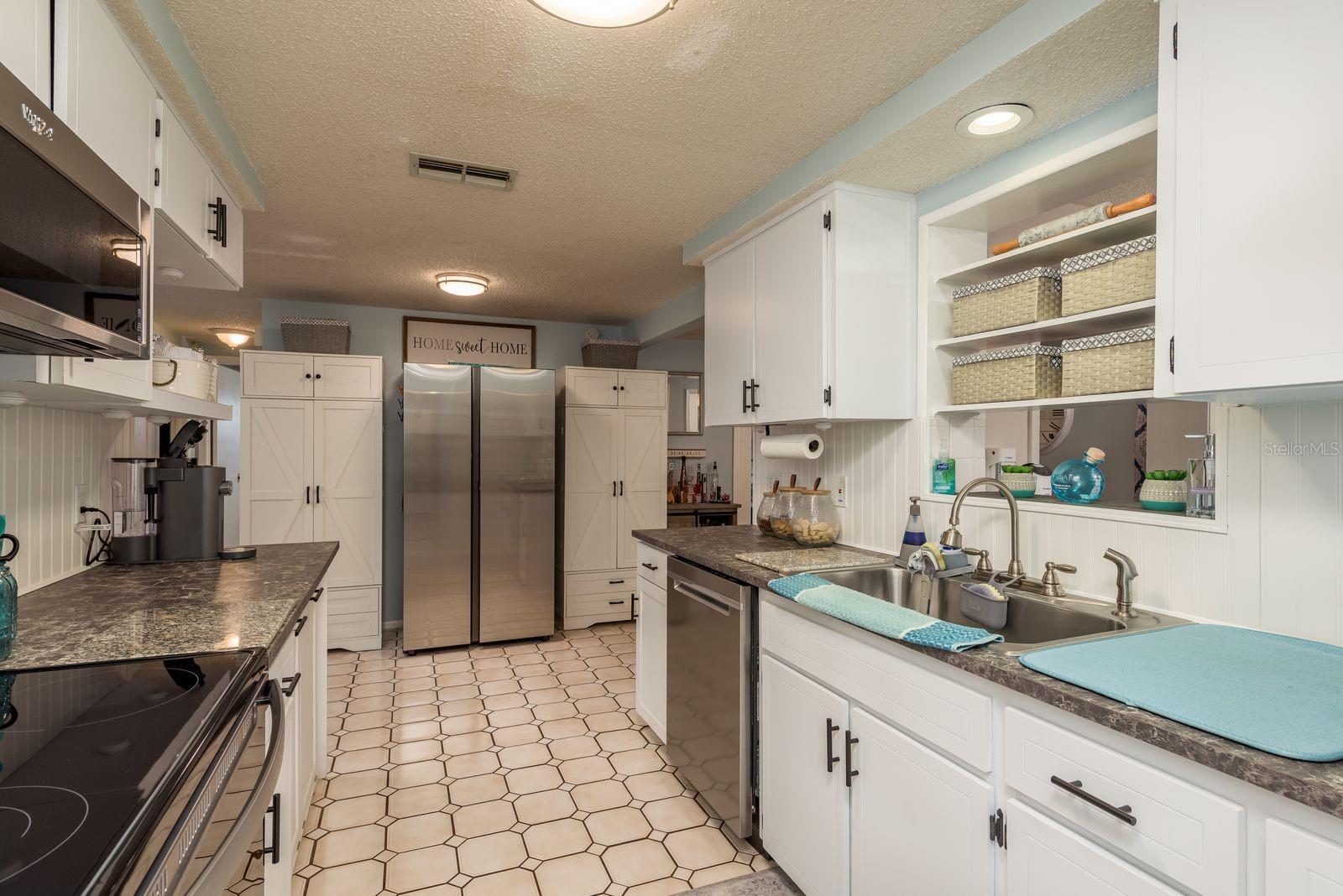 Image 10 of 28 For 7901 Marlboro Drive